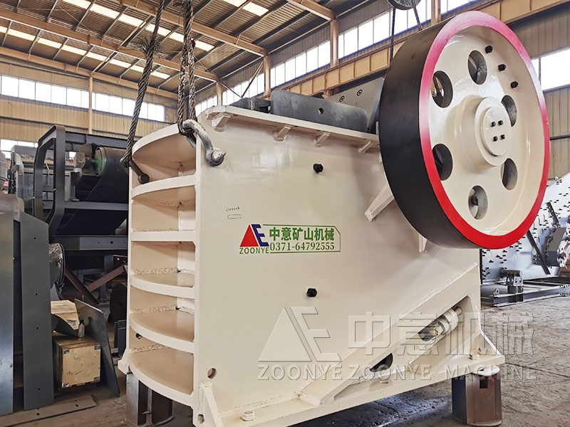 大型垃圾解决处理方案破碎机实地工厂图片
